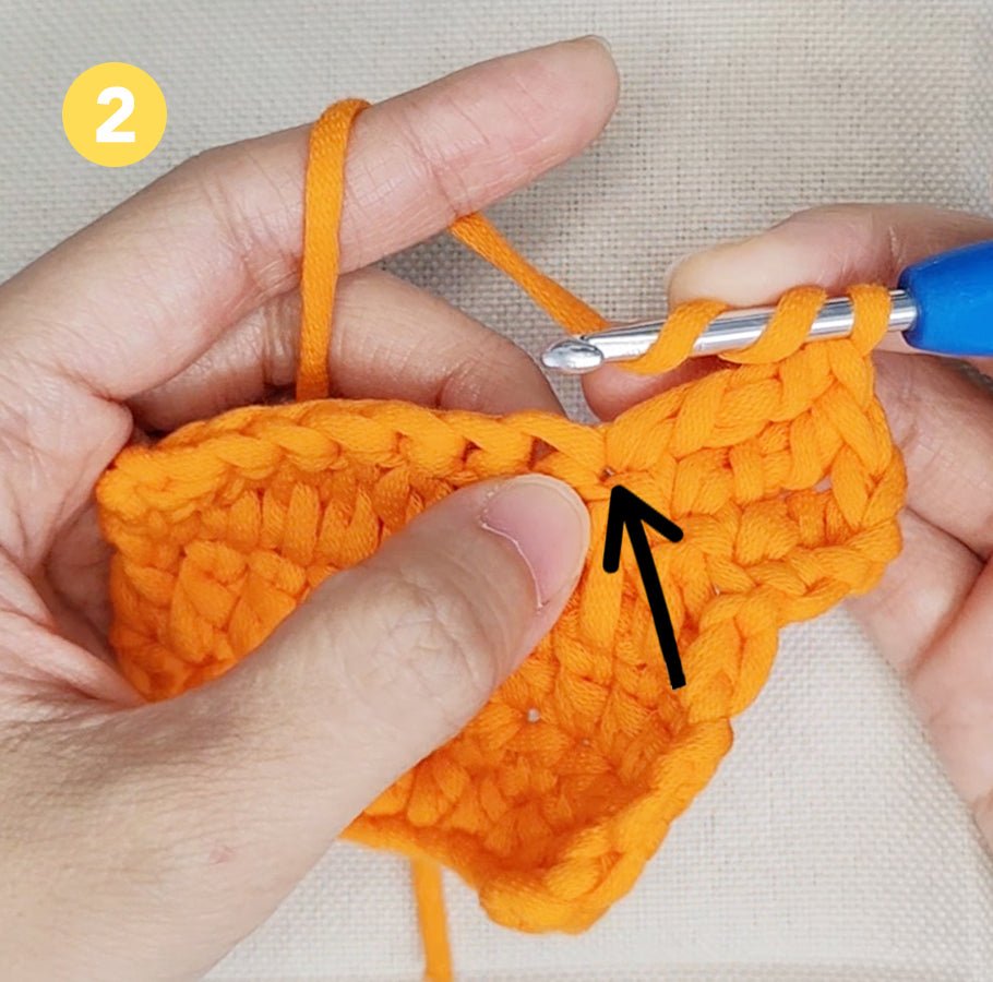 Erneut in dieselbe Masche einstechen